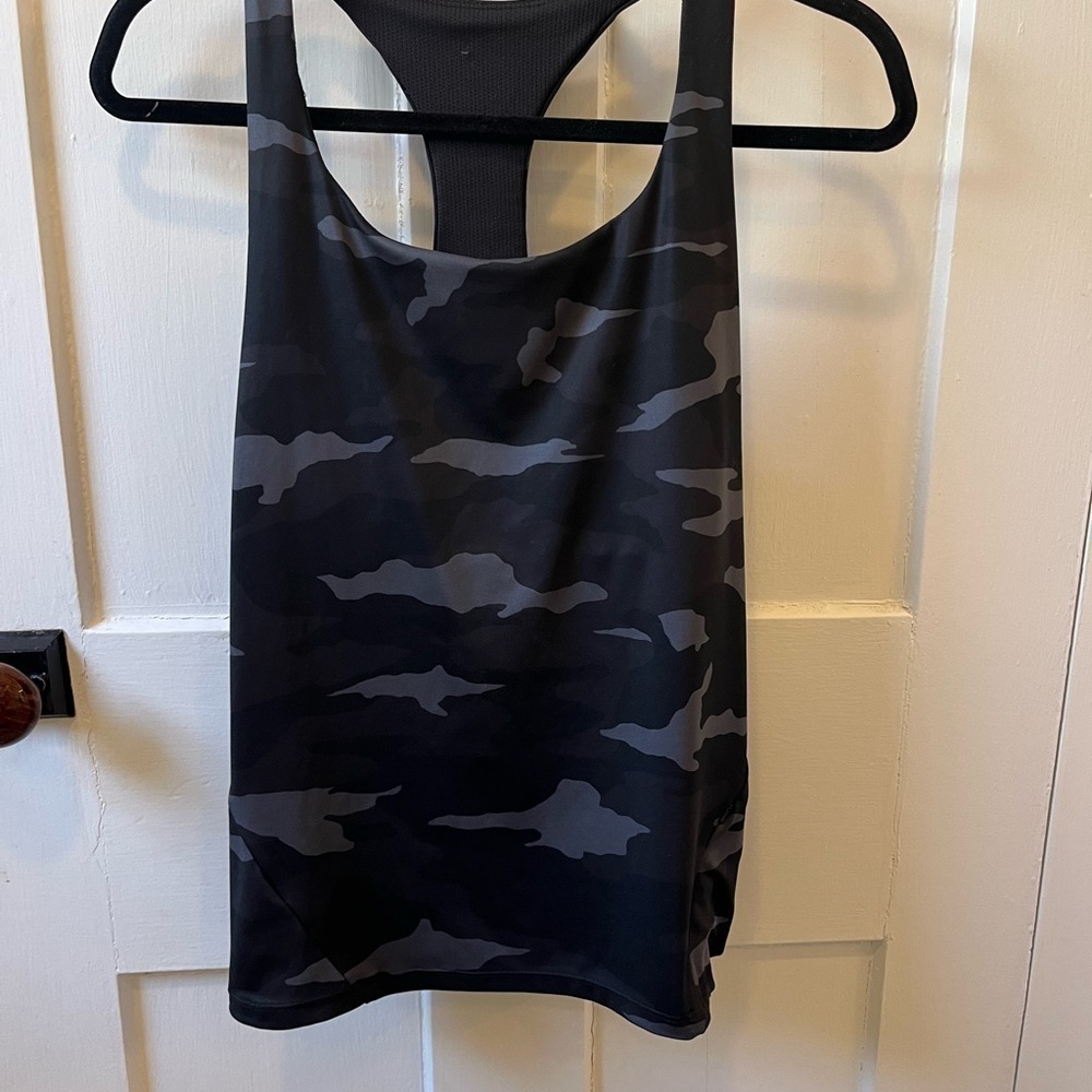 Athleta Black and Gray Camo Tank Top
